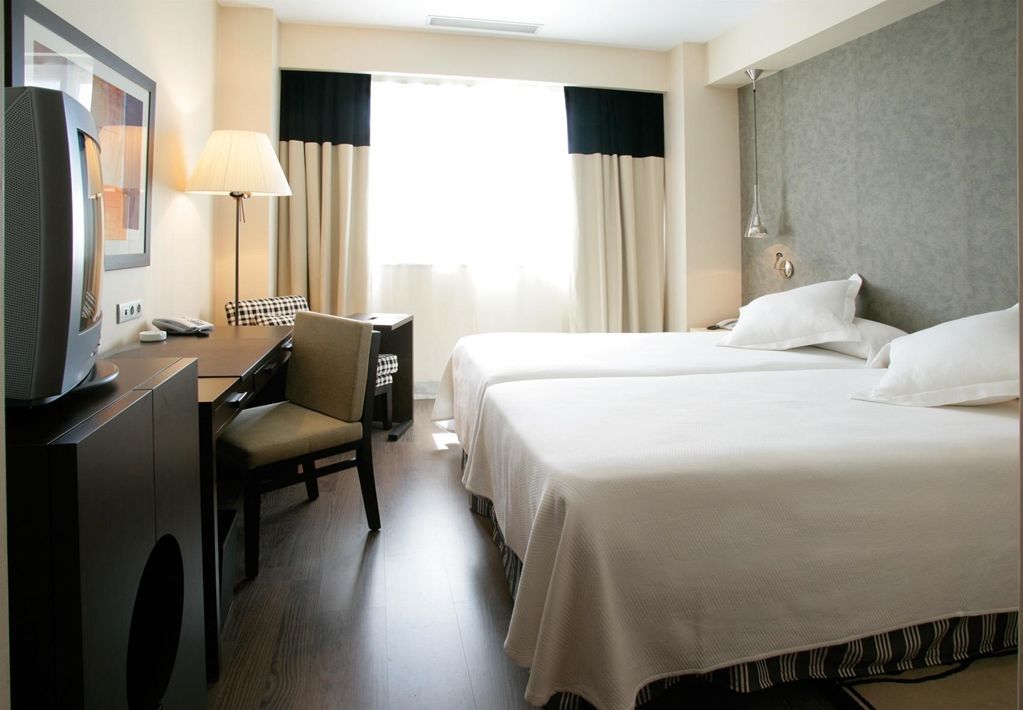 Nh Alcorcon Hotel Ruang foto